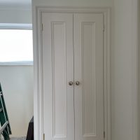 Baltos durys